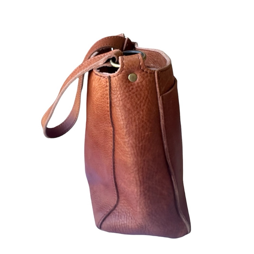 Portland Leather Triangle Shoulder Bag - Picture 6 of 10